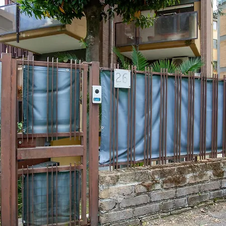 Holiday home Garden House - Casa Con Giardino Privato